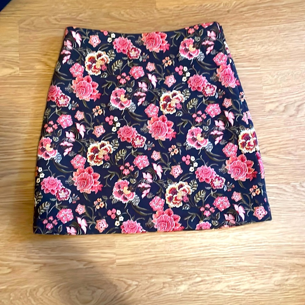 Loft floral never worn skirt